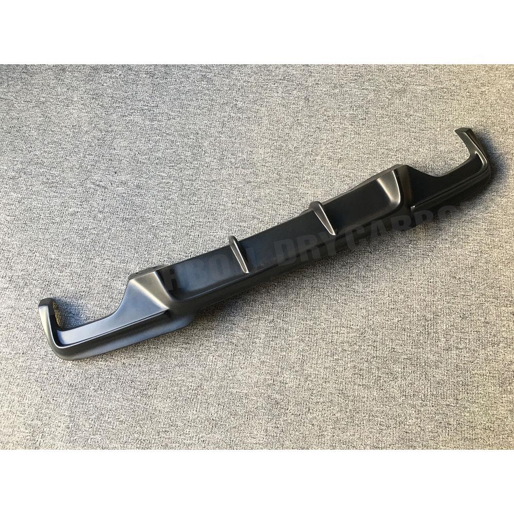 Difusor de Parachoque Traseiro - M Tech Accessories avaliação e preço