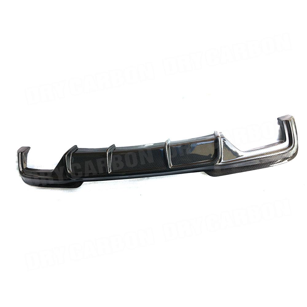 Difusor de Parachoque Traseiro - M Tech Accessories avaliação e preço
