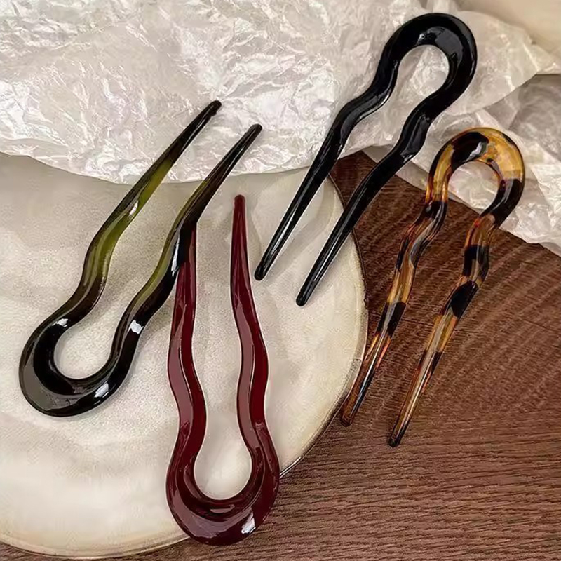 Elegante Grampo de Cabelo em A - Tech Accessories For Women avaliação e preço